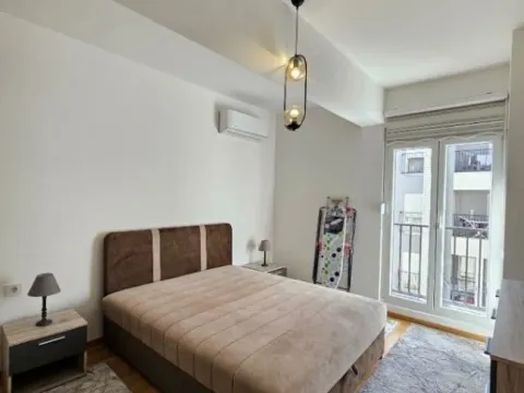 Izdavanje, jednosoban stan, 50m², Stara Varoš, Podgorica - image 6