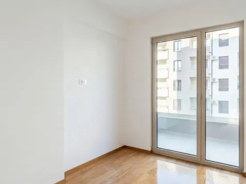 Prodaja, dvosoban stan, 44m², Bečići, Budva - image 10