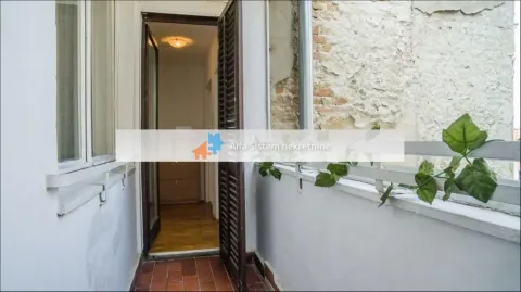 Rent, two bedroom apartment, 52m², Slavija, Vračar Sve Podlokacije - image 14