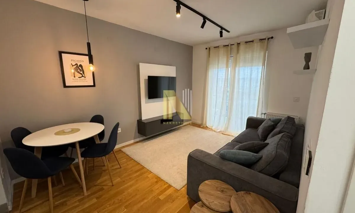 Rent, one bedroom apartment, 40m², Novo naselje, Novi Sad