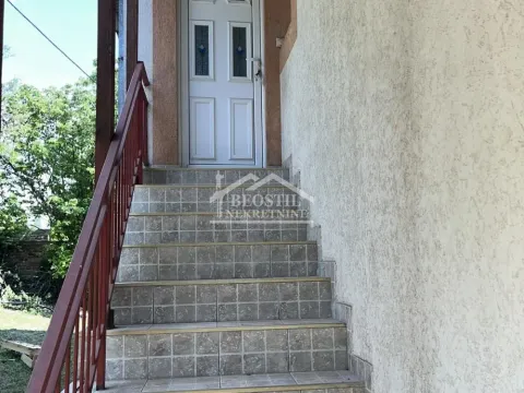 Prodaja, kuća, 341m², Grocka, Beograd - image 12