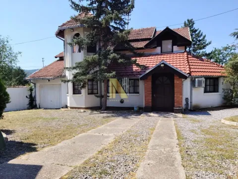 Prodaja, kuća, 300m², Ledinci, Petrovaradin - image 5
