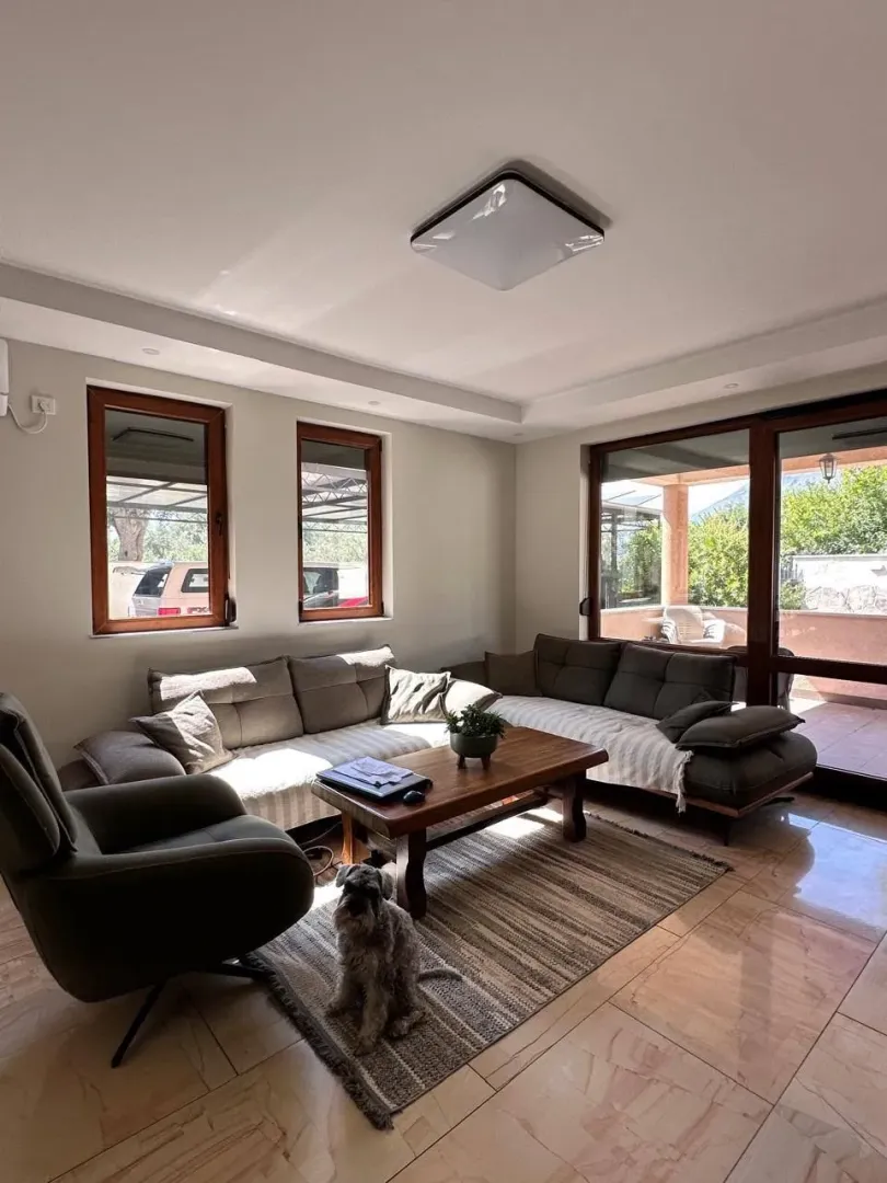 Sale, house, 165m², Bjeliši, Bar