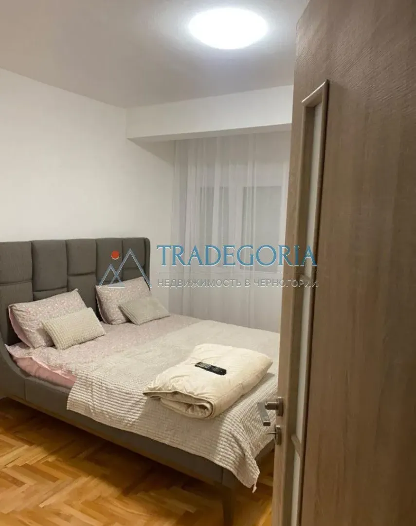 Prodaja, trosoban stan, 80m², Bar, Crna Gora