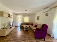 Rent, house, 100m², Pričelje, Podgorica - image 10