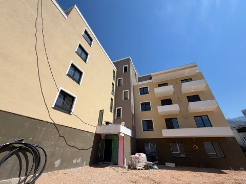 Sale, two bedroom apartment, 74m², Bjeliši, Bar - image 2