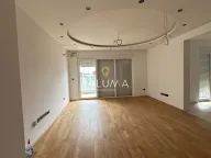 Prodaja, trosoban stan, 118m², Stari Aerodrom, Podgorica - image 1