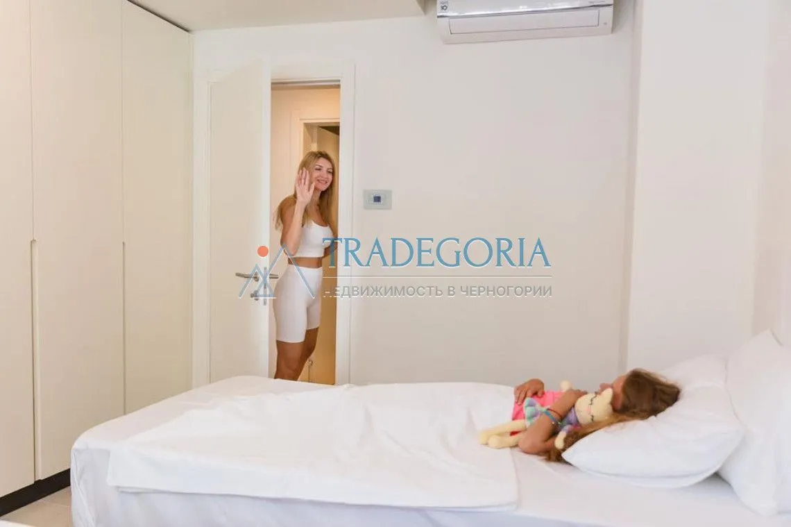 Prodaja, dvosoban stan, 110m², Rafailovići, Budva