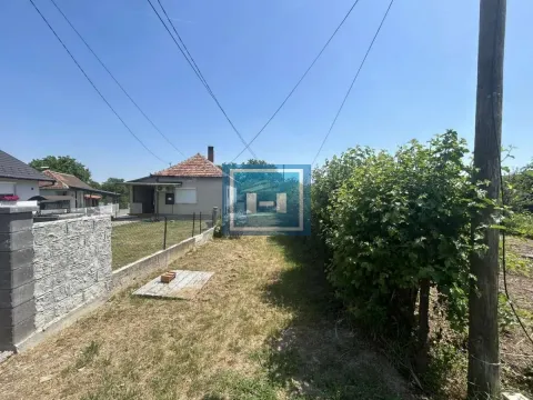Prodaja, plac, 1300m², Lapovo, Srbija - image 3