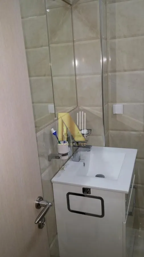 Izdavanje, dvosoban stan, 45m², Novi Sad, Srbija
