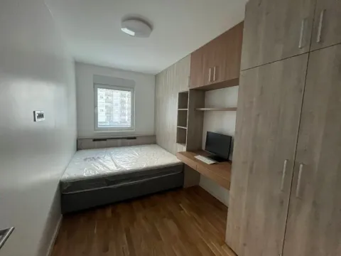 Sale, four bedroom apartment, 77m², Novi Sad Sve Podlokacije, Novi Sad - image 3