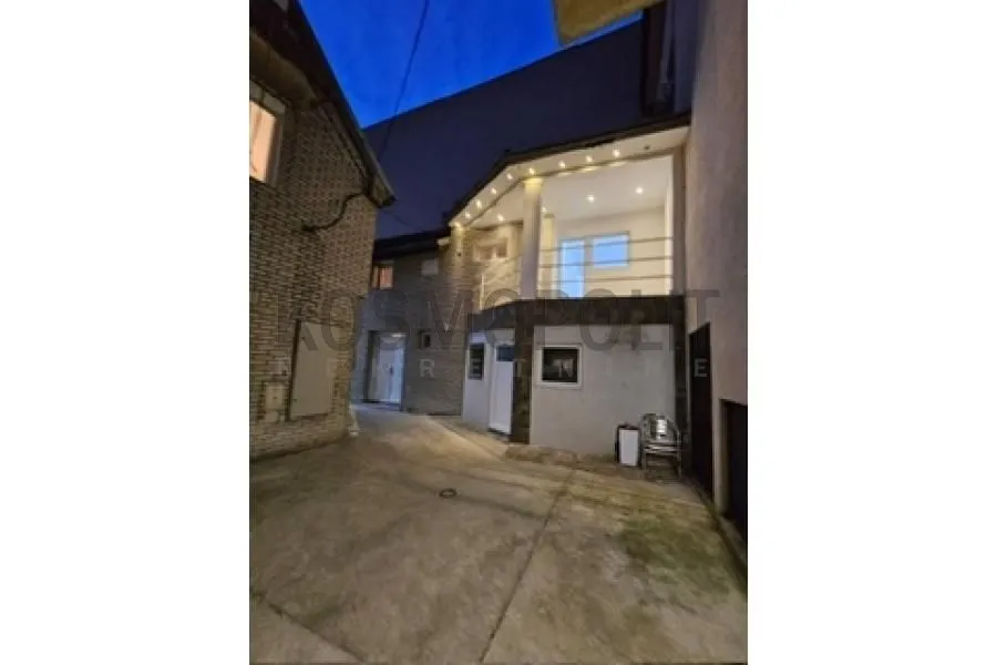 Prodaja, trosoban stan, 87m², Zemun Sve Podlokacije, Beograd