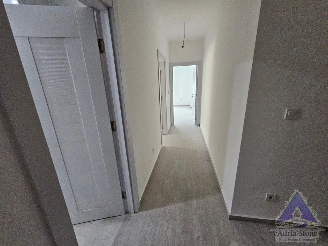 Sale, one bedroom apartment, 45m², Bečići, Budva
