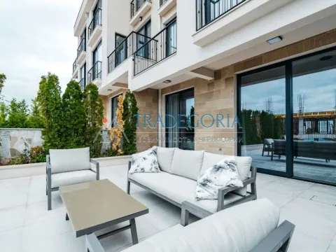 Prodaja, kuća, 220m², Reževići, Budva - image 24