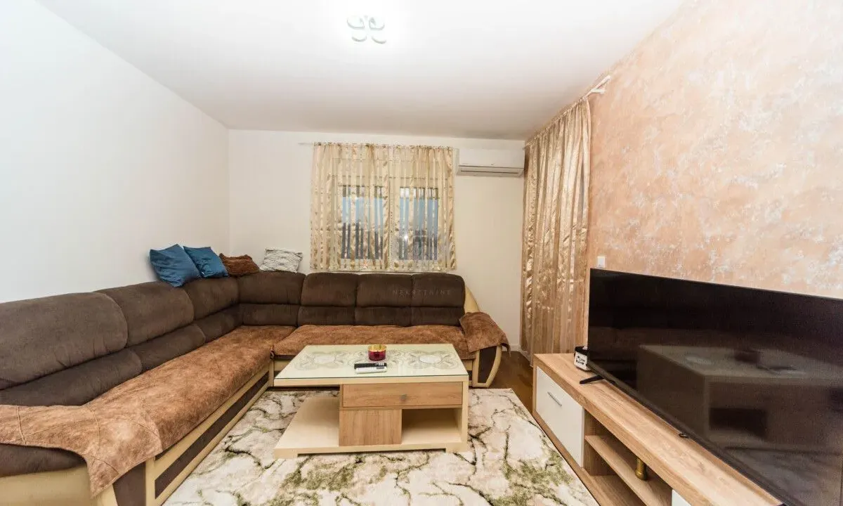 Rent, one bedroom apartment, 47m², Stari Aerodrom, Podgorica