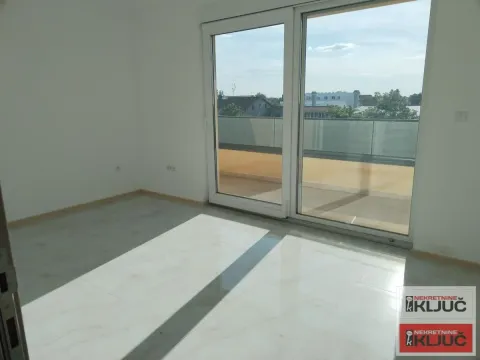 Prodaja, četvorosoban stan, 151m², Veternik, Novi Sad Sve Podlokacije - image 17