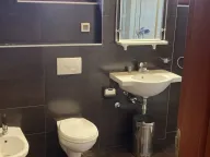 Izdavanje, trosoban stan, 120m², Savski Venac, Beograd - image 8