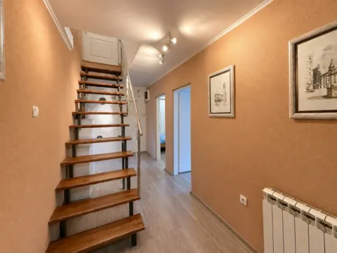 Sale, house, 220m², Grocka, Beograd - image 13
