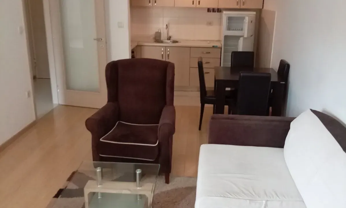 Rent, one bedroom apartment, 42m², City Kvart, Podgorica