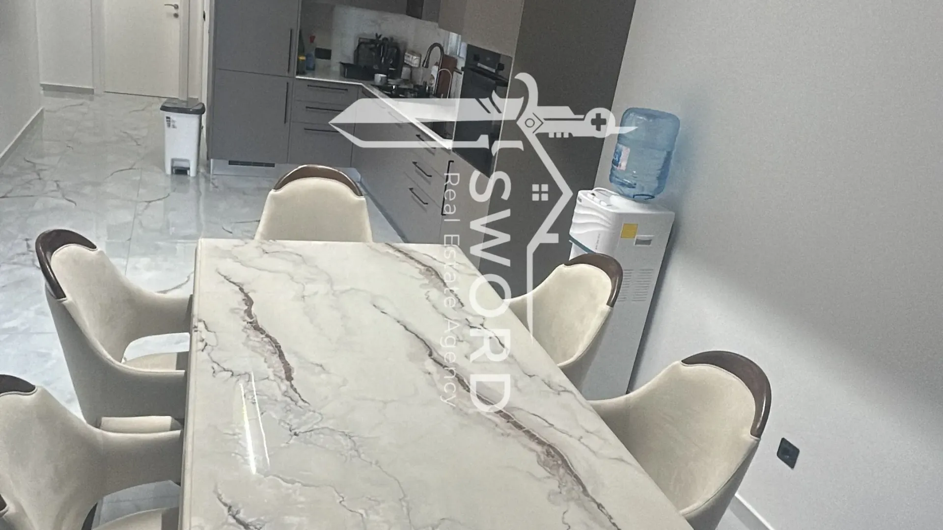 Sale, house, 350m², Utjeha, Bar