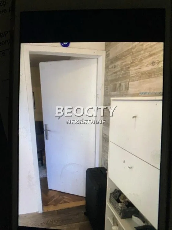 Izdavanje, jednosoban stan, 26m², Crveni Krst, Beograd