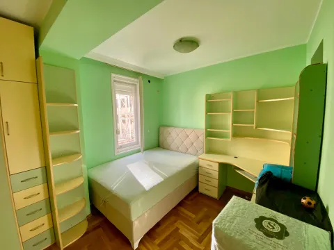 Rent, two bedroom apartment, 97m², Centar, Podgorica - image 9