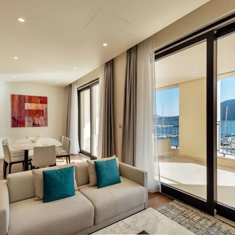 Prodaja, dvosoban stan, 120m², Portonovi, Herceg Novi