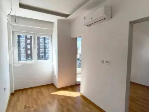 Sale, one bedroom apartment, 32m², Zabjelo, Podgorica - image 4