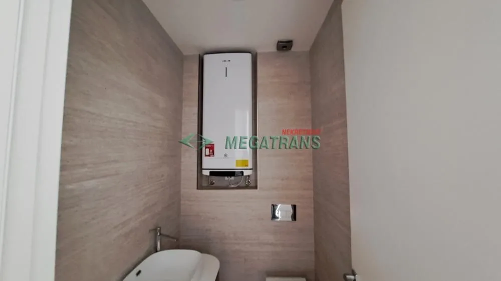 Rent, four bedroom apartment, 126m², Centar, Novi Sad