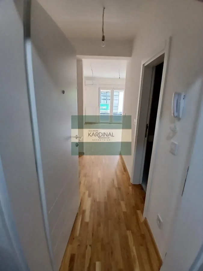 Izdavanje, garsonjera, 31m², Centar, Jagodina