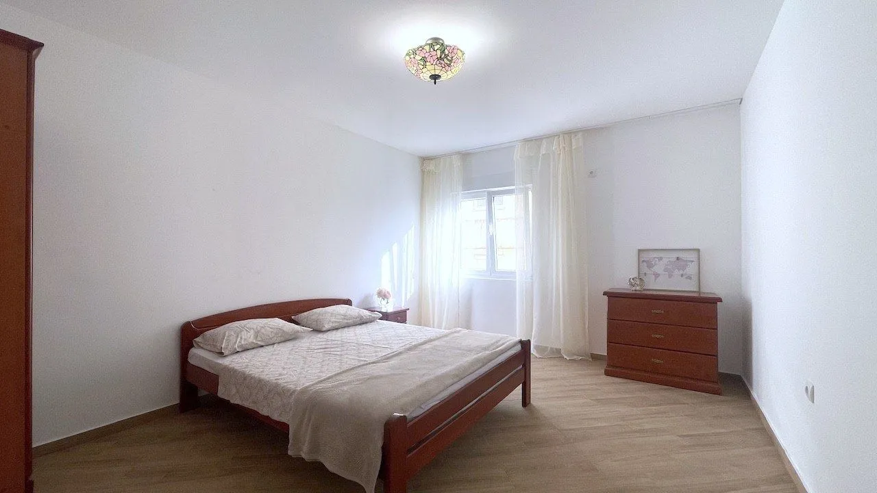 Prodaja, trosoban stan, 138m², Lazi, Budva