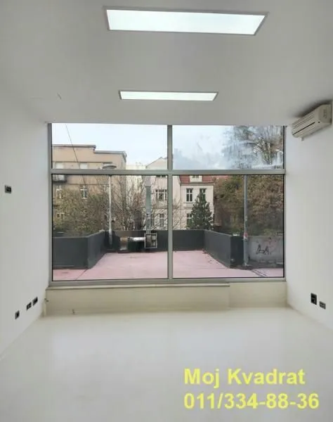 Izdavanje, poslovni prostor, 46m², Južni Bulevar, Vračar Sve Podlokacije
