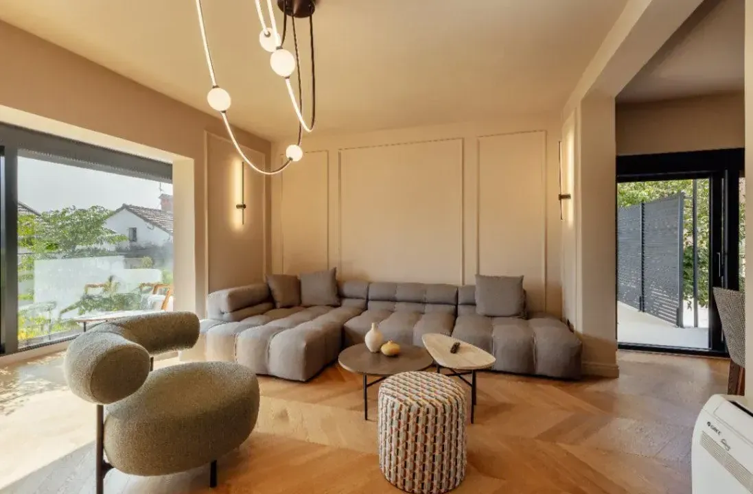 Sale, two bedroom apartment, 151m², Savina, Herceg Novi