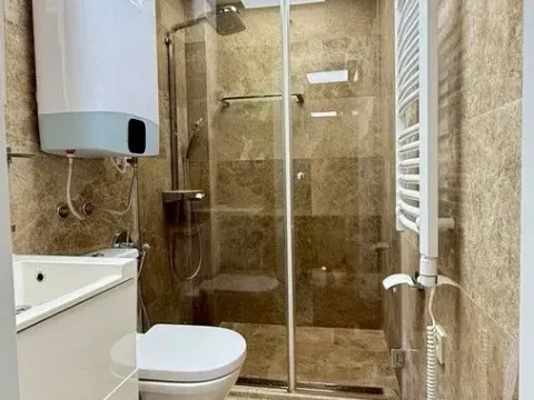 Izdavanje, četvorosoban stan, 79m², Velji Vinogradi, Budva - image 14