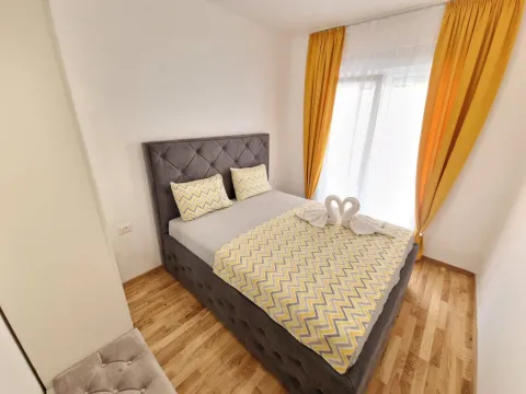 Sale, one bedroom apartment, 42m², Bečići, Budva - image 6