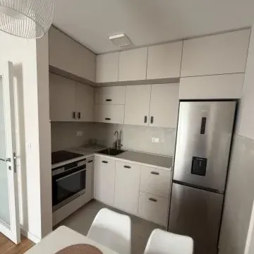 Stan in Pobrežje
