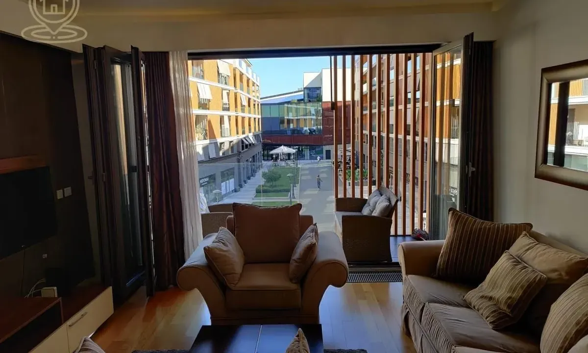 Izdavanje, dvosoban stan, 60m², Novi Beograd Blok 65, Novi Beograd Sve Podlokacije