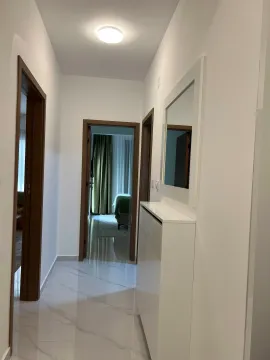 Rent, one bedroom apartment, 50m², Šušanj, Bar - image 6