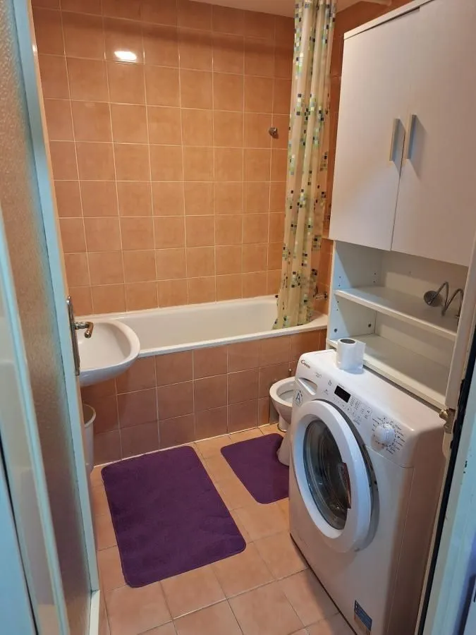 Prodaja, garsonjera, 29m², Novo naselje, Novi Sad