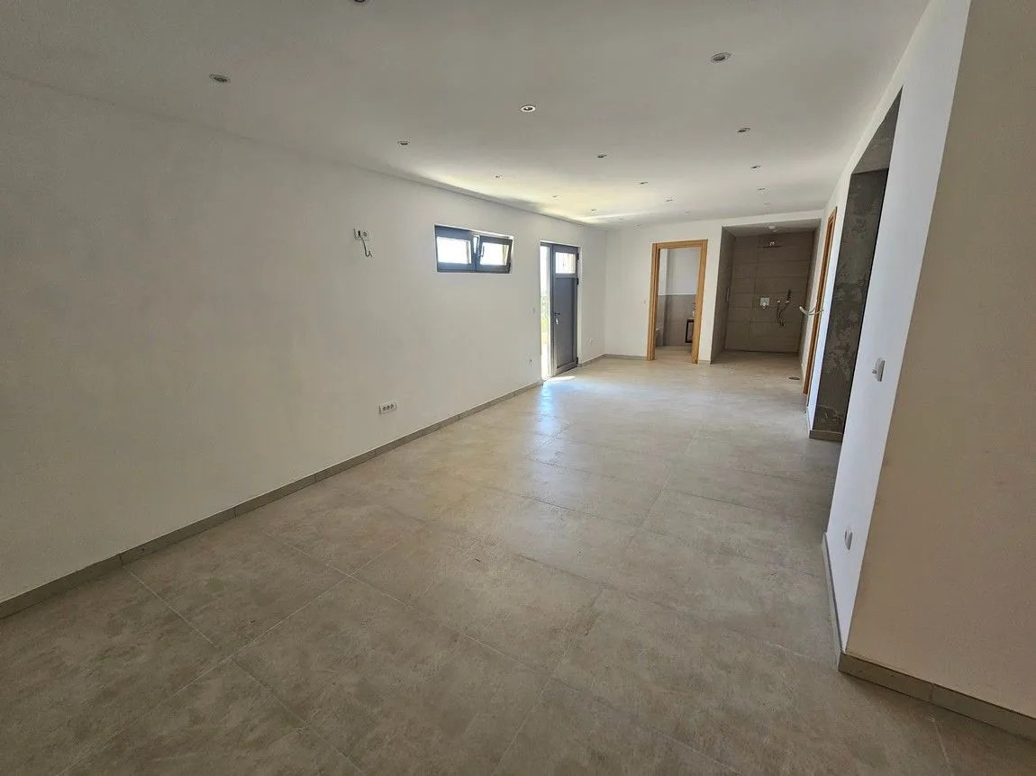 Sale, house, 430m², Blizikuće, Budva