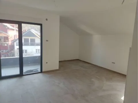 Prodaja, jednosoban stan, 41m², Niš, Srbija - image 9