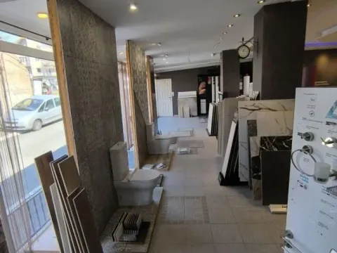 Izdavanje, poslovni prostor, 240m², Čukarica, Beograd - image 5