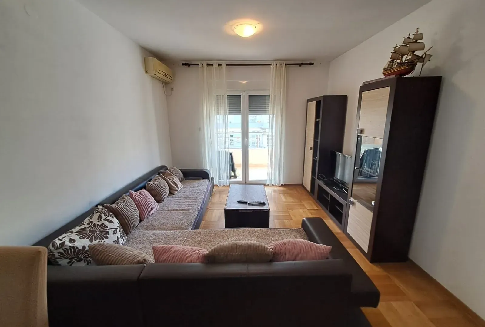 Sale, two bedroom apartment, 78m², Rozino, Budva