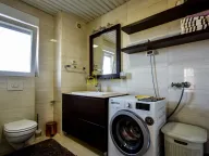 Rent, three bedroom apartment, 120m², City Kvart, Podgorica - image 17