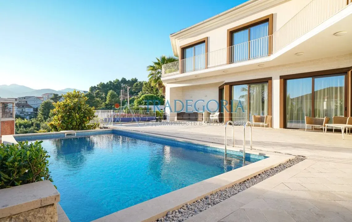 Sale, house, 285m², Tivat, Crna Gora