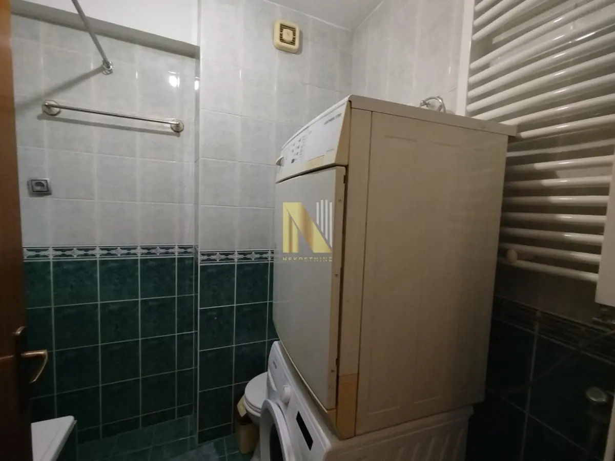 Izdavanje, jednosoban stan, 27m², Centar, Novi Sad