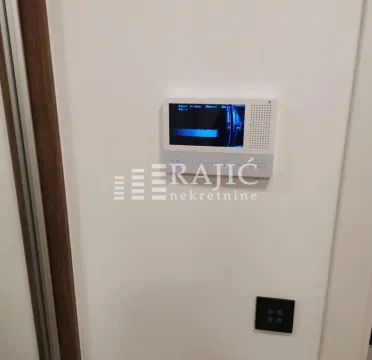 Rent, two bedroom apartment, 65m², Stari Grad, Beograd - image 15