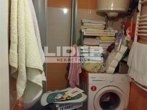 Prodaja, trosoban stan, 51m², Zemun Sve Podlokacije, Beograd - image 4