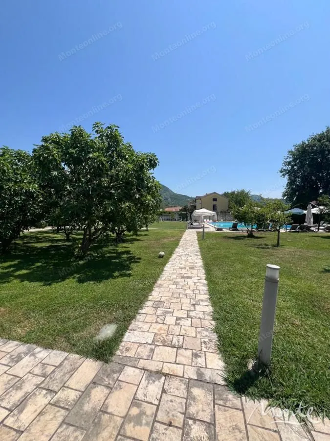 Sale, house, 176m², Kotor, Crna Gora