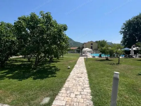 Prodaja, kuća, 176m², Kotor, Crna Gora - image 32